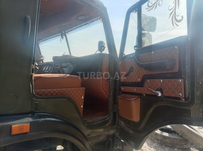 KamAz 55111 1987, 455,000 km - 11.0 l - Qazax