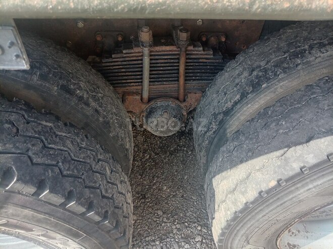 KamAz 55111 1987, 455,000 km - 11.0 l - Qazax
