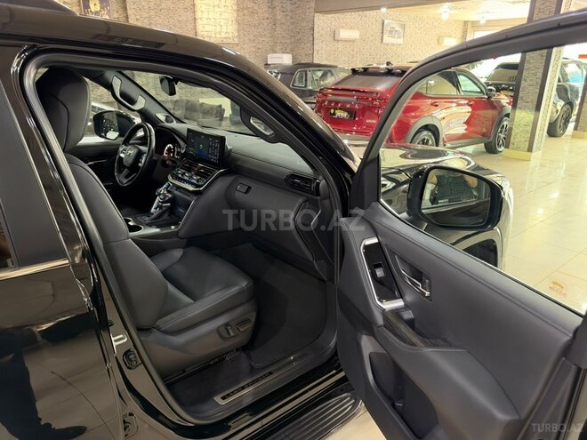 Toyota Land Cruiser 2021, 65,000 km - 3.5 l - Bakı