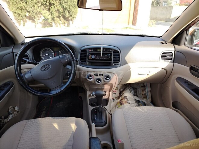 Hyundai Accent 2009, 266,000 km - 1.4 l - Bakı