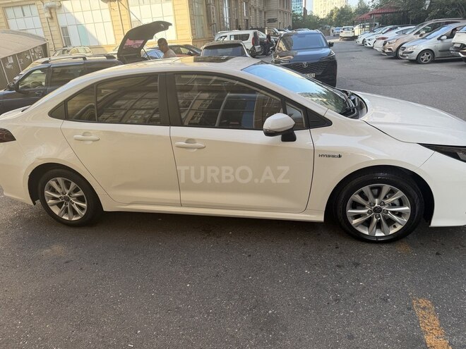 Toyota Corolla 2023, 87,000 km - 1.8 л - Bakı