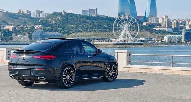 Mercedes  2023, 26,000 km - 2.0 l - Bakı