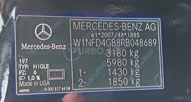 Mercedes  2023, 26,000 km - 2.0 l - Bakı