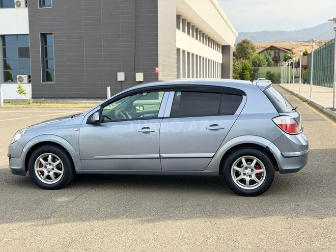 Opel Astra 2007, 206,323 km - 1.4 л - Göygöl