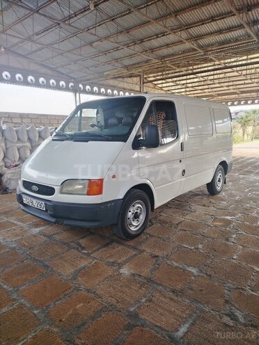Ford Transit 1999, 452,620 km - 2.5 l - Salyan