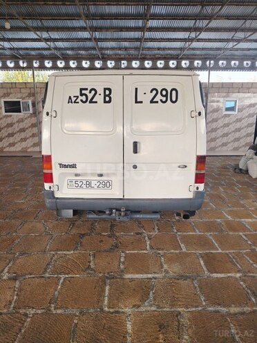 Ford Transit 1999, 452,620 km - 2.5 l - Salyan