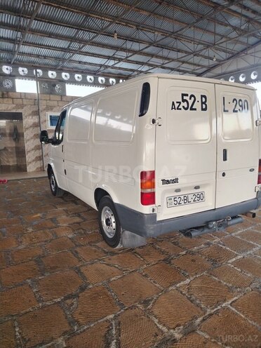 Ford Transit 1999, 452,620 km - 2.5 l - Salyan