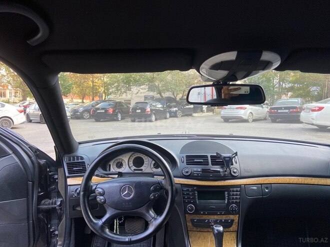 Mercedes E 220 2006, 300,000 km - 2.2 l - Bakı
