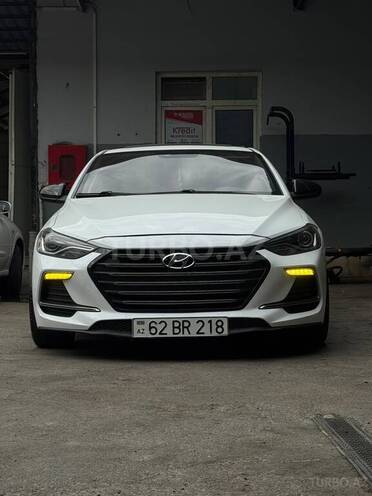 Hyundai Elantra 2018, 125,000 km - 1.6 l - Bakı