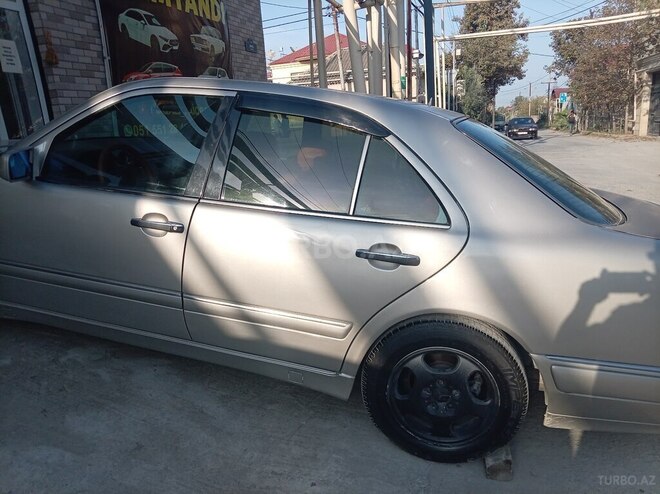 Mercedes E 290 1997, 450,000 km - 2.9 l - Bakı