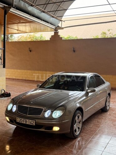 Mercedes E 320 2003, 282,238 km - 3.2 l - Gəncə