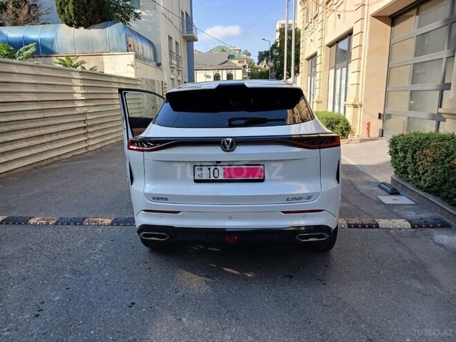 Changan  2025, 10,250 km - 1.5 l - Bakı