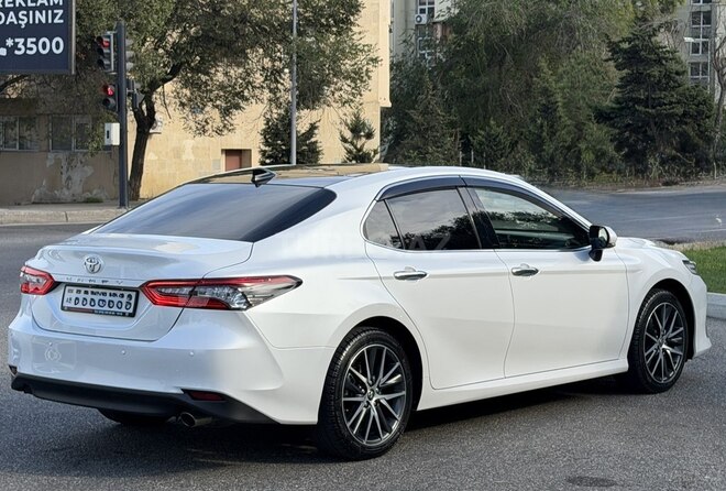 Toyota Camry 2022, 81,000 km - 2.5 l - Bakı