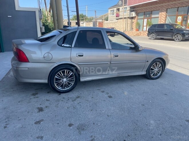 Opel Vectra 1996, 355,000 km - 2.0 l - Bakı