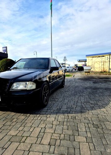 Mercedes C 240 1998, 333,000 km - 2.4 l - Balakən