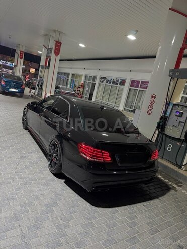 Mercedes E 220 2015, 300,000 km - 2.1 l - Bakı