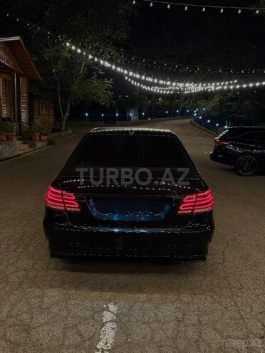Mercedes E 220 2015, 300,000 km - 2.1 l - Bakı