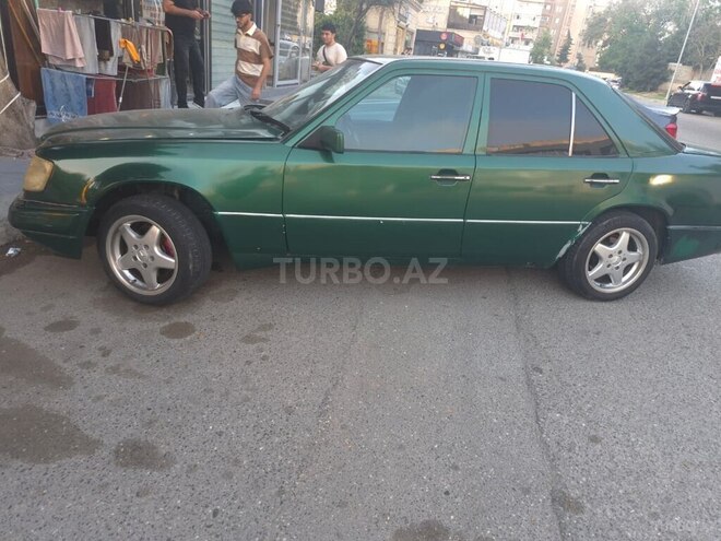 Mercedes E 200 1995, 623,123 km - 2.0 л - Bakı