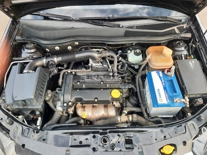 Opel Astra 2009, 234,000 km - 1.4 л - Göygöl