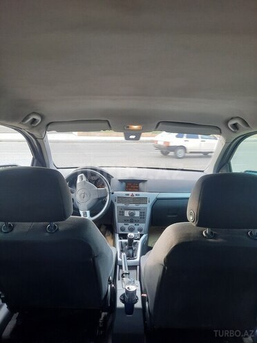 Opel Astra 2009, 234,000 km - 1.4 л - Göygöl