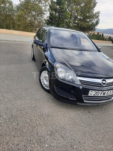 Opel Astra 2009, 234,000 km - 1.4 л - Göygöl