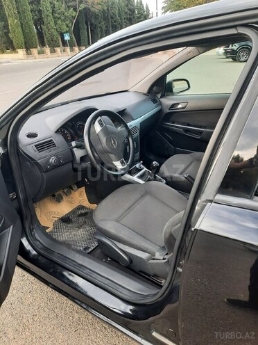 Opel Astra 2009, 234,000 km - 1.4 л - Göygöl