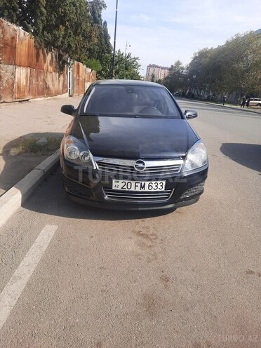 Opel Astra 2009, 234,000 km - 1.4 л - Göygöl