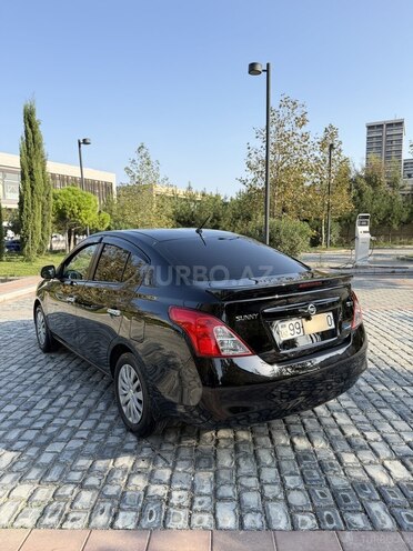 Nissan Sunny 2013, 193,863 km - 1.5 l - Bakı