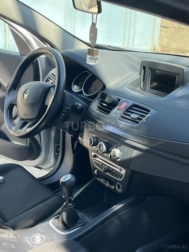 Renault Megane 2011, 323,000 km - 1.5 l - Bakı