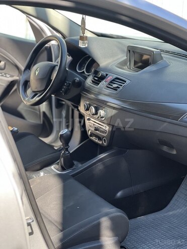 Renault Megane 2011, 323,000 km - 1.5 l - Bakı
