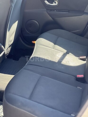 Renault Megane 2011, 323,000 km - 1.5 l - Bakı