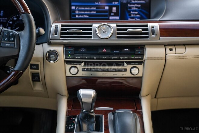 Lexus LS 460 2012, 278,000 km - 4.6 l - Bakı