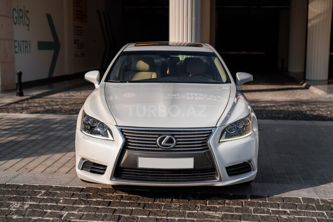 Lexus LS 460 2012, 278,000 km - 4.6 l - Bakı