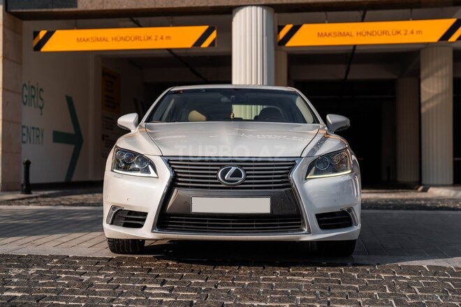 Lexus LS 460 2012, 278,000 km - 4.6 l - Bakı