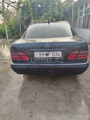 Mercedes E 230 1996, 500,000 km - 2.3 l - Bakı