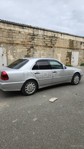 Mercedes C 240 1999, 407,000 km - 2.4 l - Bakı