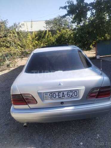 Mercedes E 220 1998, 531,000 km - 2.2 l - Tovuz