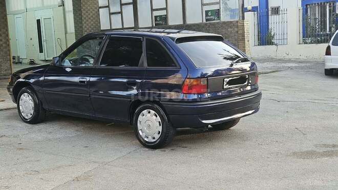 Opel Astra 1994, 285,085 km - 1.6 л - Sumqayıt