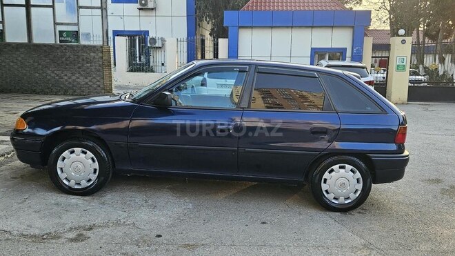 Opel Astra 1994, 285,085 km - 1.6 л - Sumqayıt