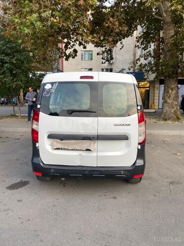 Renault Dokker 2014, 244,000 km - 1.6 l - Mingəçevir