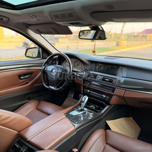 BMW 528 2013, 285,000 km - 2.0 l - Sumqayıt