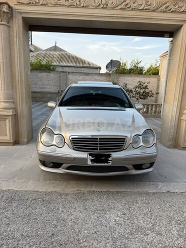 Mercedes C 230 2005, 295,000 km - 2.5 l - Bakı