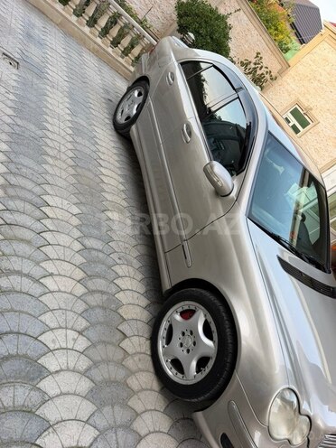 Mercedes C 230 2005, 295,000 km - 2.5 l - Bakı