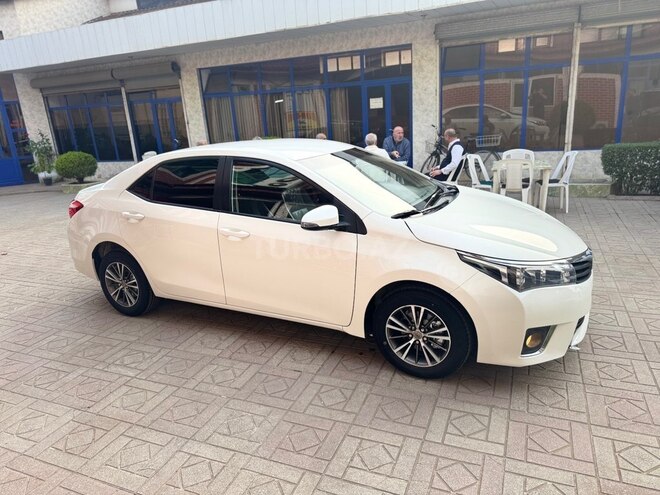 Toyota Corolla 2015, 198,000 km - 1.6 l - Masallı