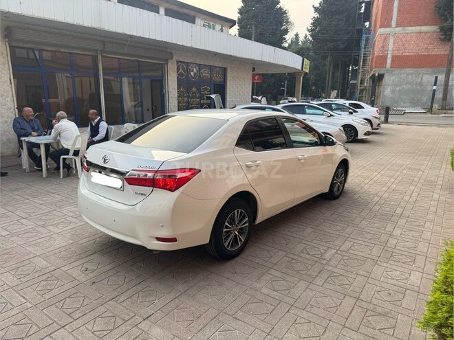 Toyota Corolla 2015, 198,000 km - 1.6 l - Masallı