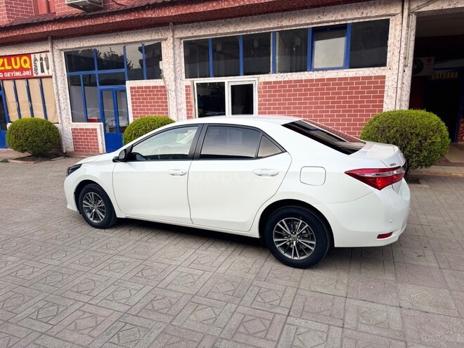 Toyota Corolla 2015, 198,000 km - 1.6 l - Masallı