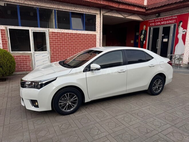 Toyota Corolla 2015, 198,000 km - 1.6 l - Masallı