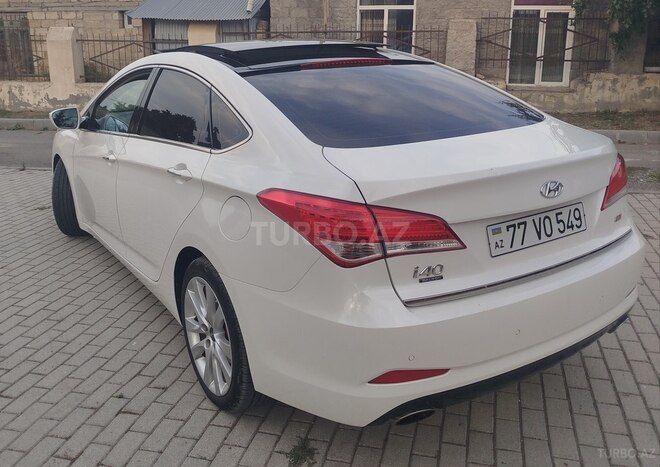 Hyundai i40 2012, 226,546 km - 2.0 л - Naftalan