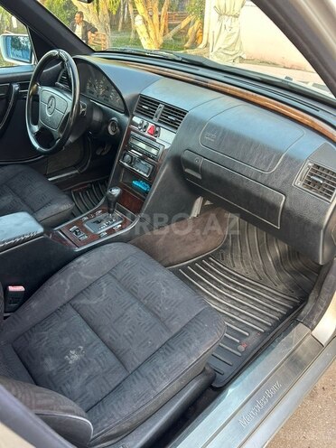 Mercedes C 240 1997, 288,000 km - 2.4 l - Bakı