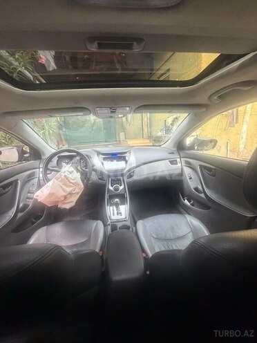 Hyundai Elantra 2012, 189,324 km - 1.8 l - Ağstafa
